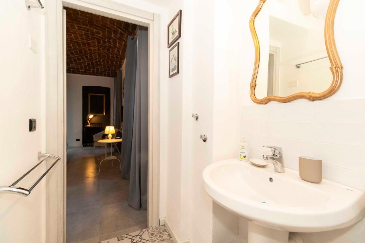 Santa Chiara Apartment Near Piazza Statuto トリノ エクステリア 写真