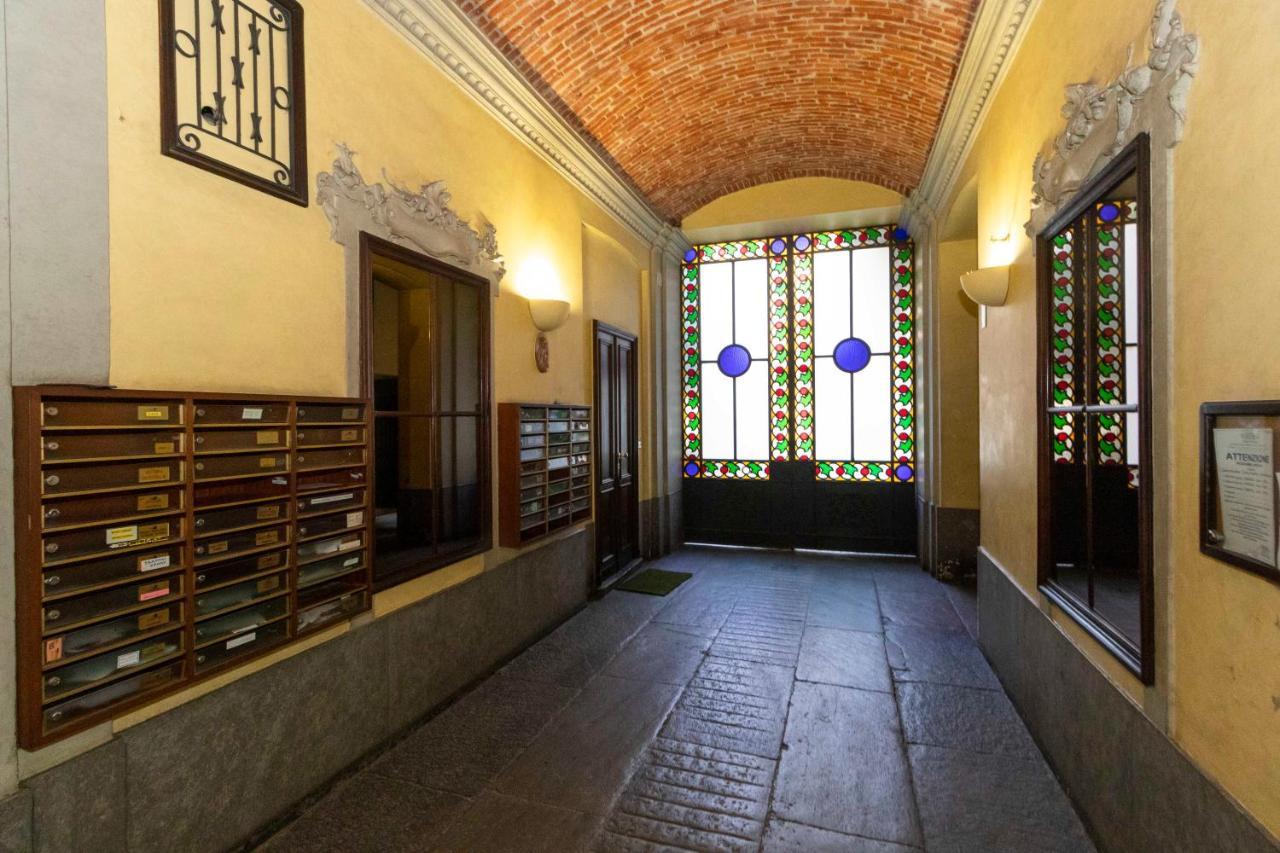 Santa Chiara Apartment Near Piazza Statuto トリノ エクステリア 写真