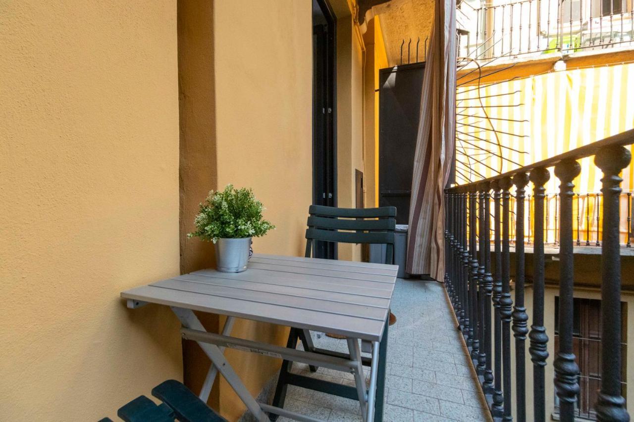 Santa Chiara Apartment Near Piazza Statuto トリノ エクステリア 写真